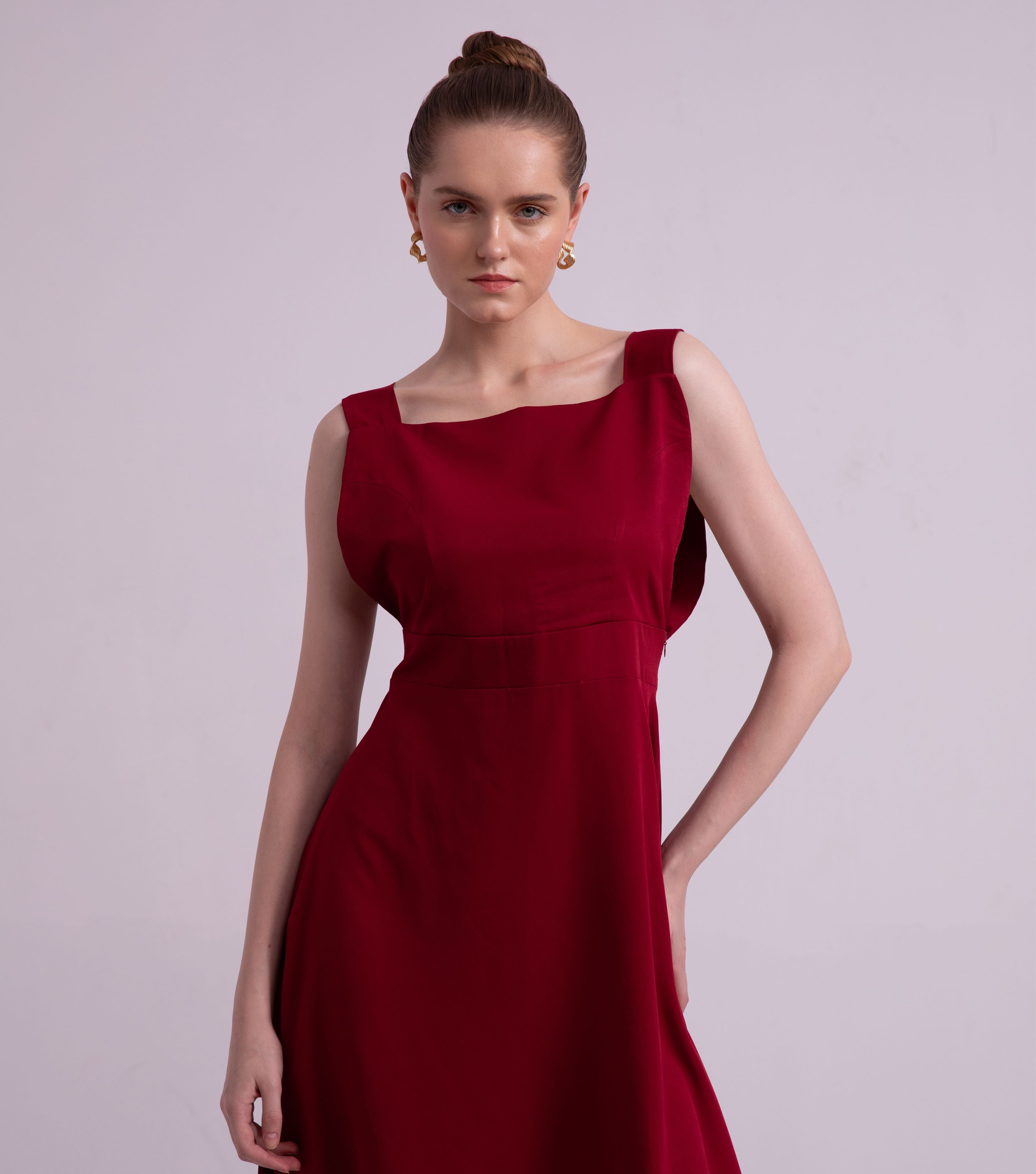 Bold Red Party Western Dress for Ladies 3